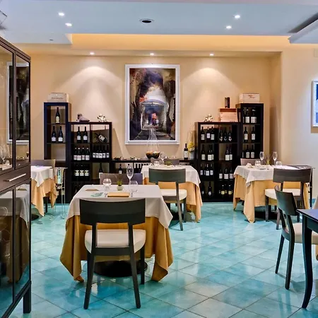 Отель Regina Palace Terme
