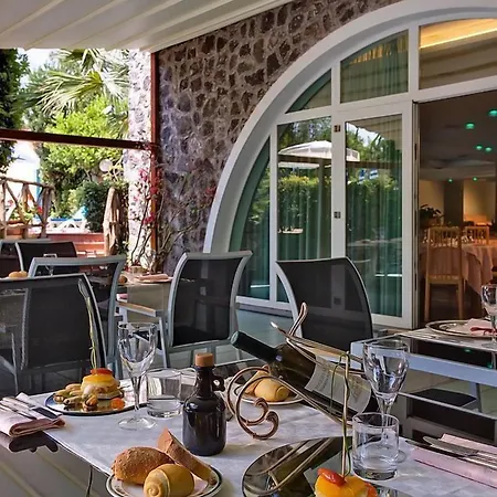 Regina Palace Terme Искья