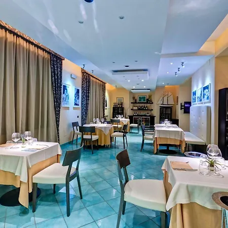 Hotel Regina Palace Terme 4*