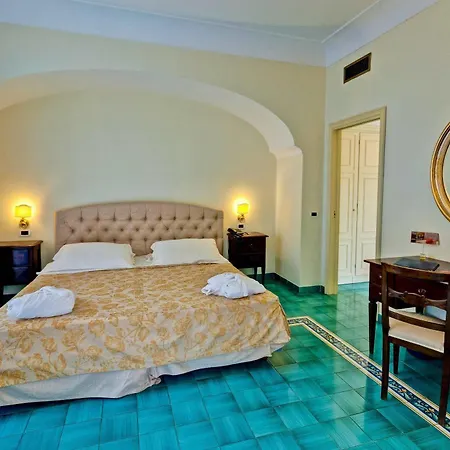 Hotel Regina Palace Terme 4*