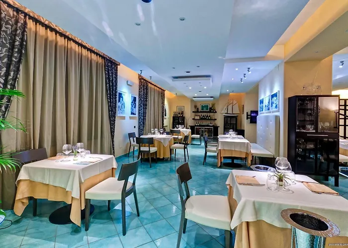 ホテル Regina Palace Terme 4*