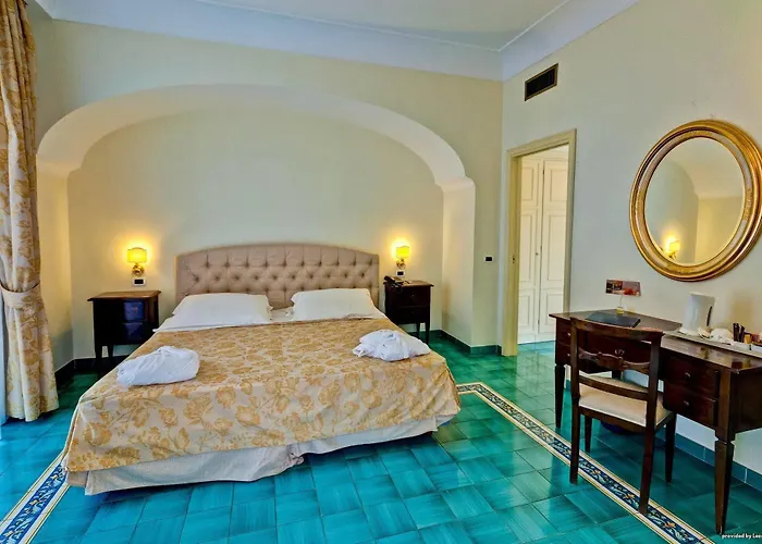 ホテル Regina Palace Terme 4*