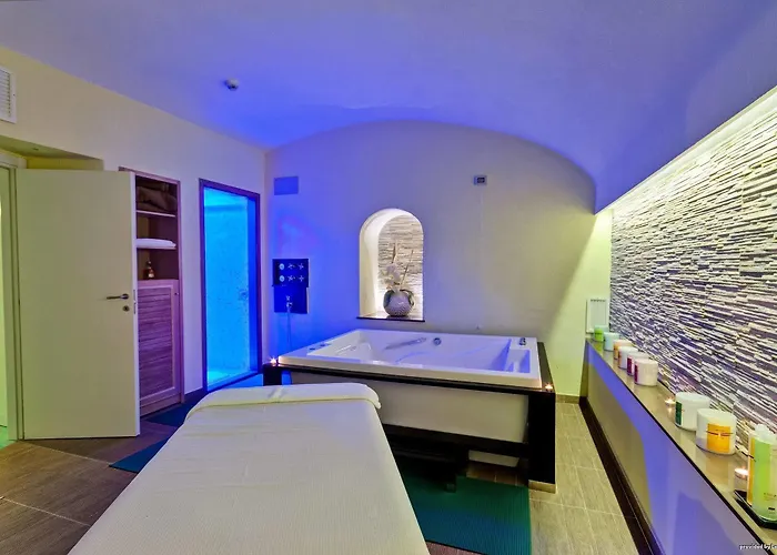 Regina Palace Terme ホテル 4*