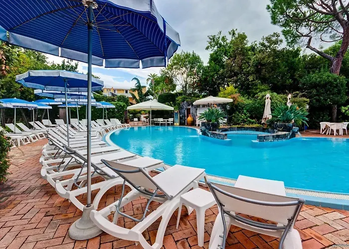 ホテル Regina Palace Terme イスキア島