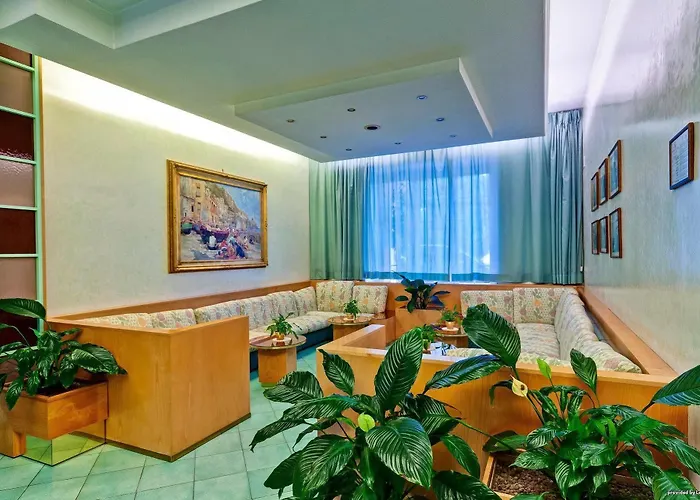 ホテル Regina Palace Terme 4*