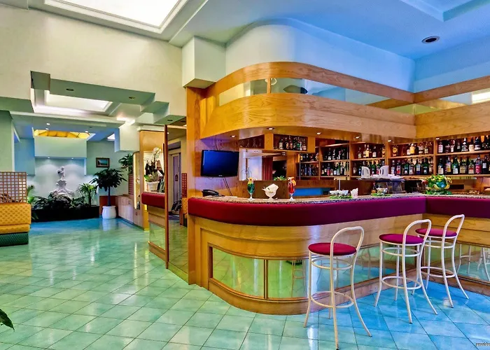 Regina Palace Terme ホテル